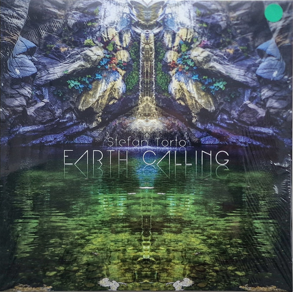 Stefan Torto - Earth Calling - Mint (M) - Vinyl